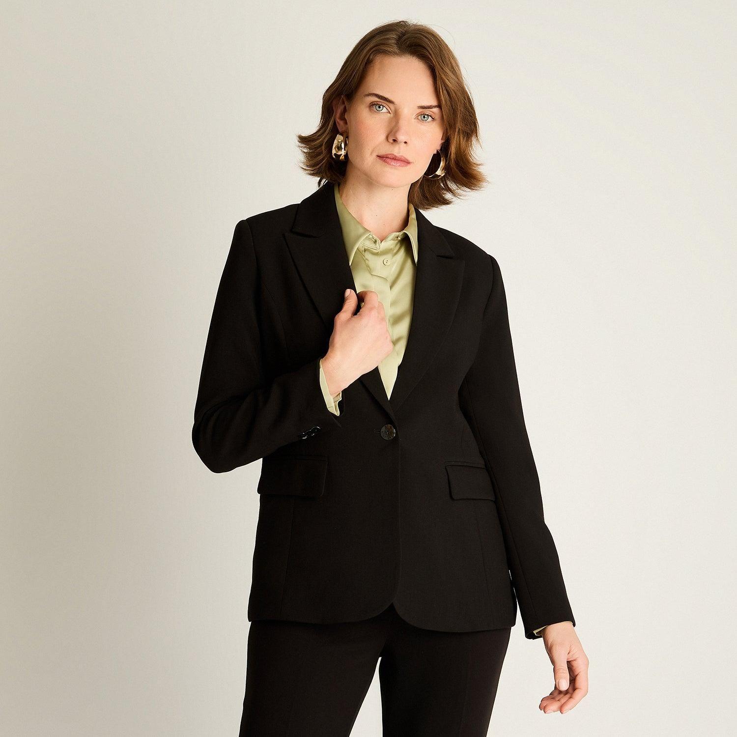 Blazer Negro con Solapa Clásica-0