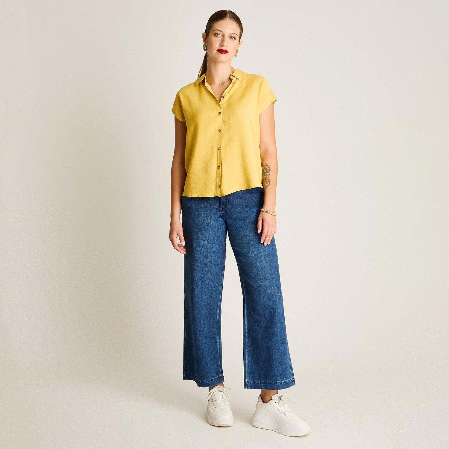 Blusa Mostaza Abotonada Manga Corta-3