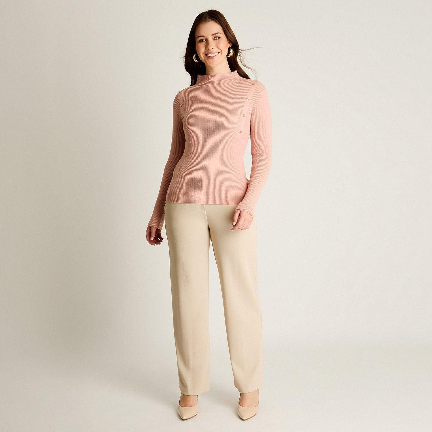 Sweater Rosado con Detalles Decorativos-3