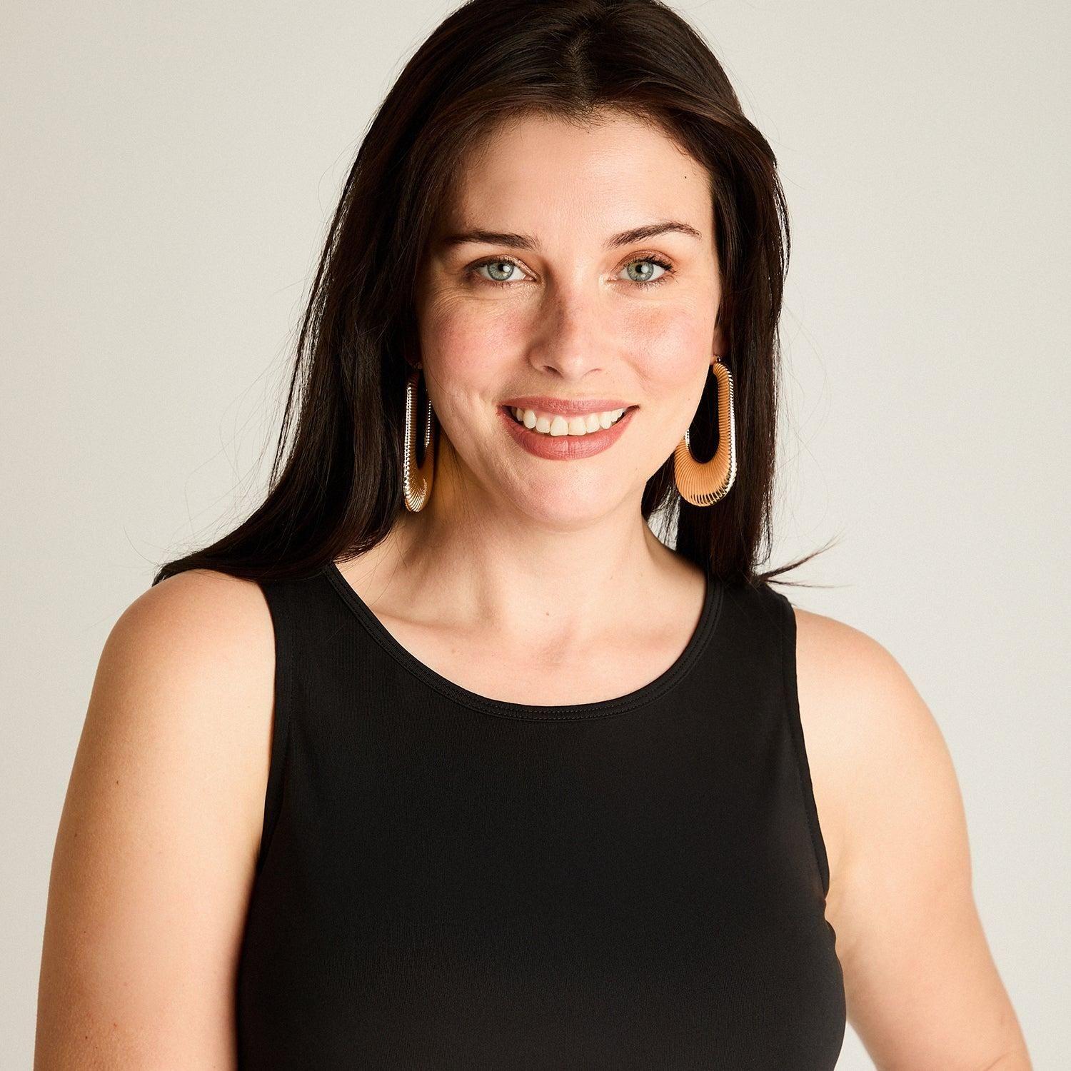 Polera Negro Sin Mangas Elasticidad Media Sin Forro Calce Holgado-2