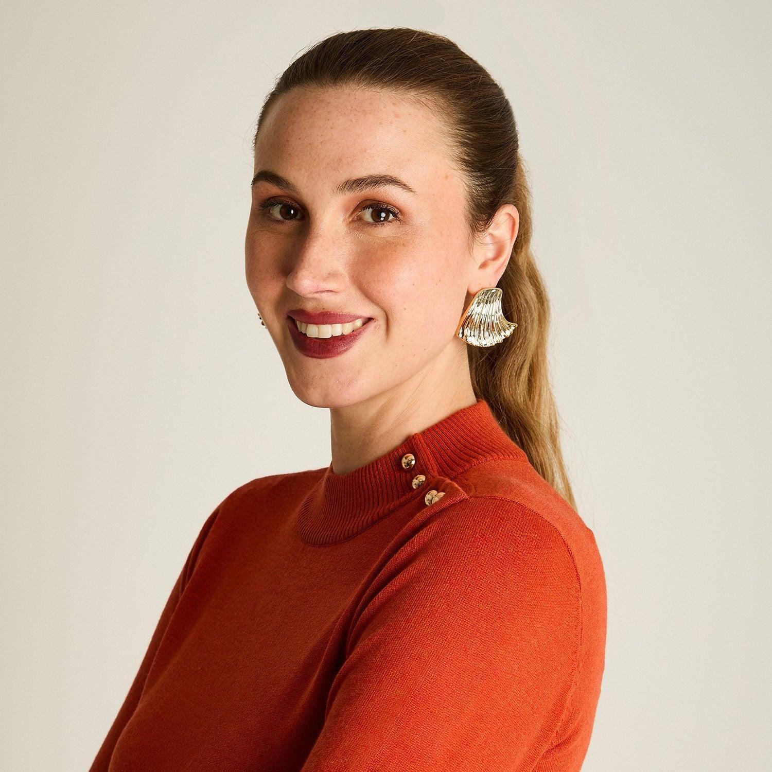 Sweater Terracota Cuello Mock con Botones en Hombro y Mangas-2