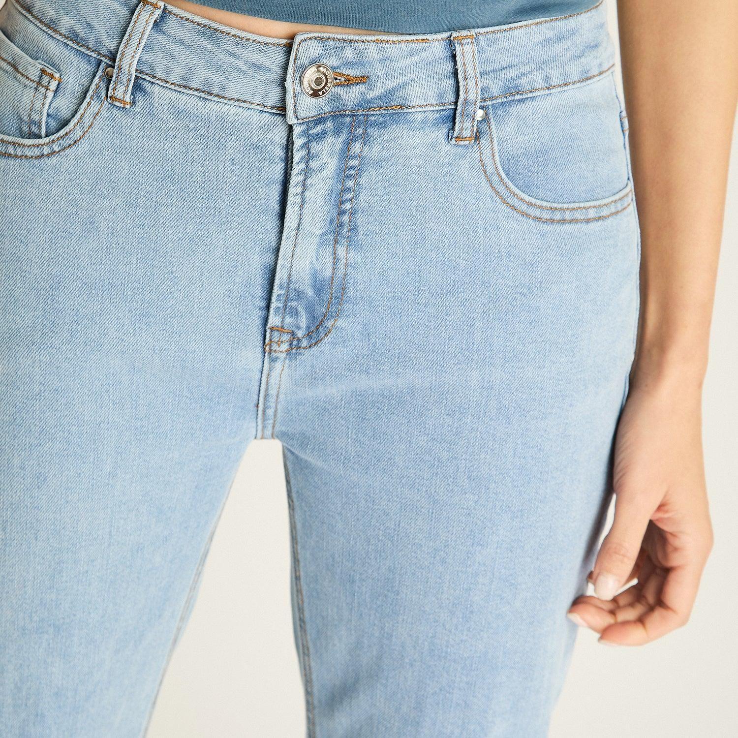 Jeans Celeste Corte Semi Flare-2