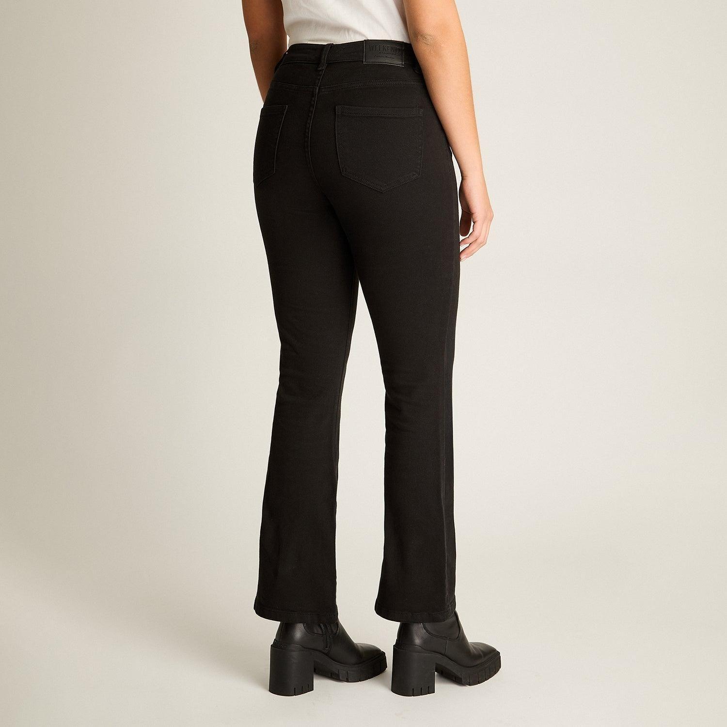 Jeans Negro Mini Flare de Tiro Medio con Cinco Bolsillos-1