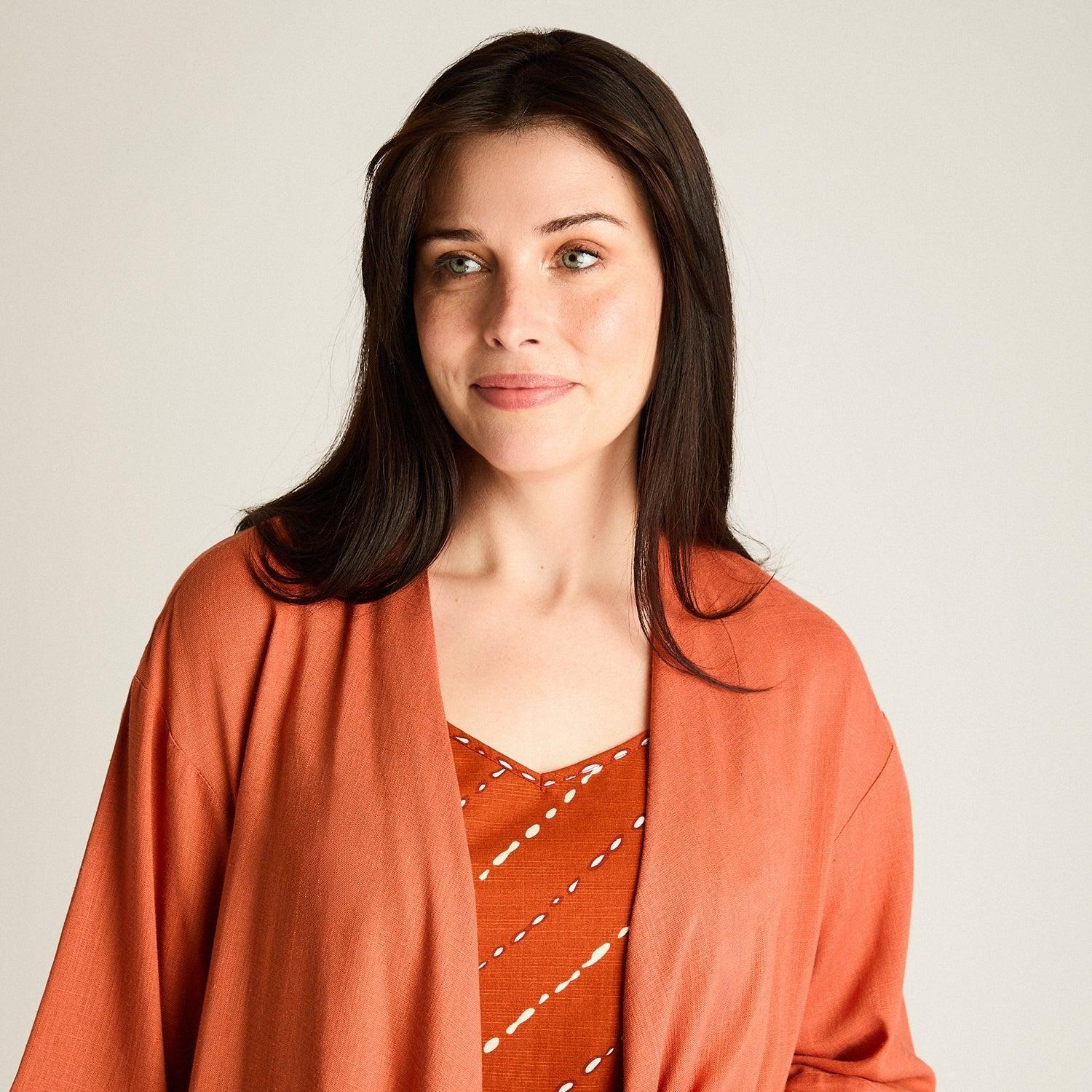 Tapado Terracota Manga 3/4 No Elasticado Sin Forro Calce Holgado-2