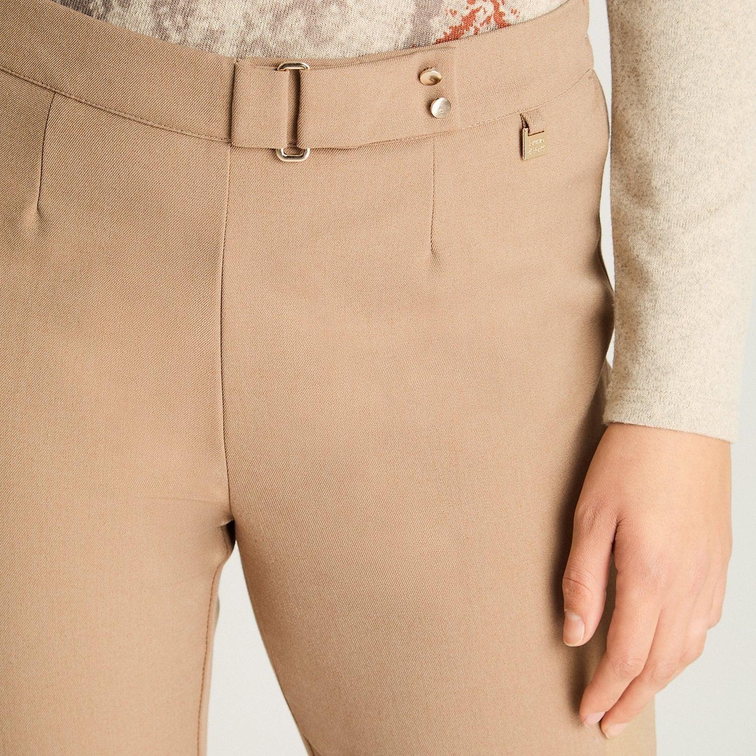 Pantalón Recto Con Pretina Trasera Elasticada Camel-2