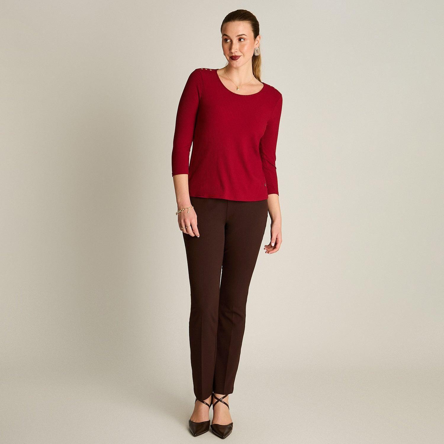 Polera Rib Rojo Manga 3/4 con Aplicación en Hombros-3