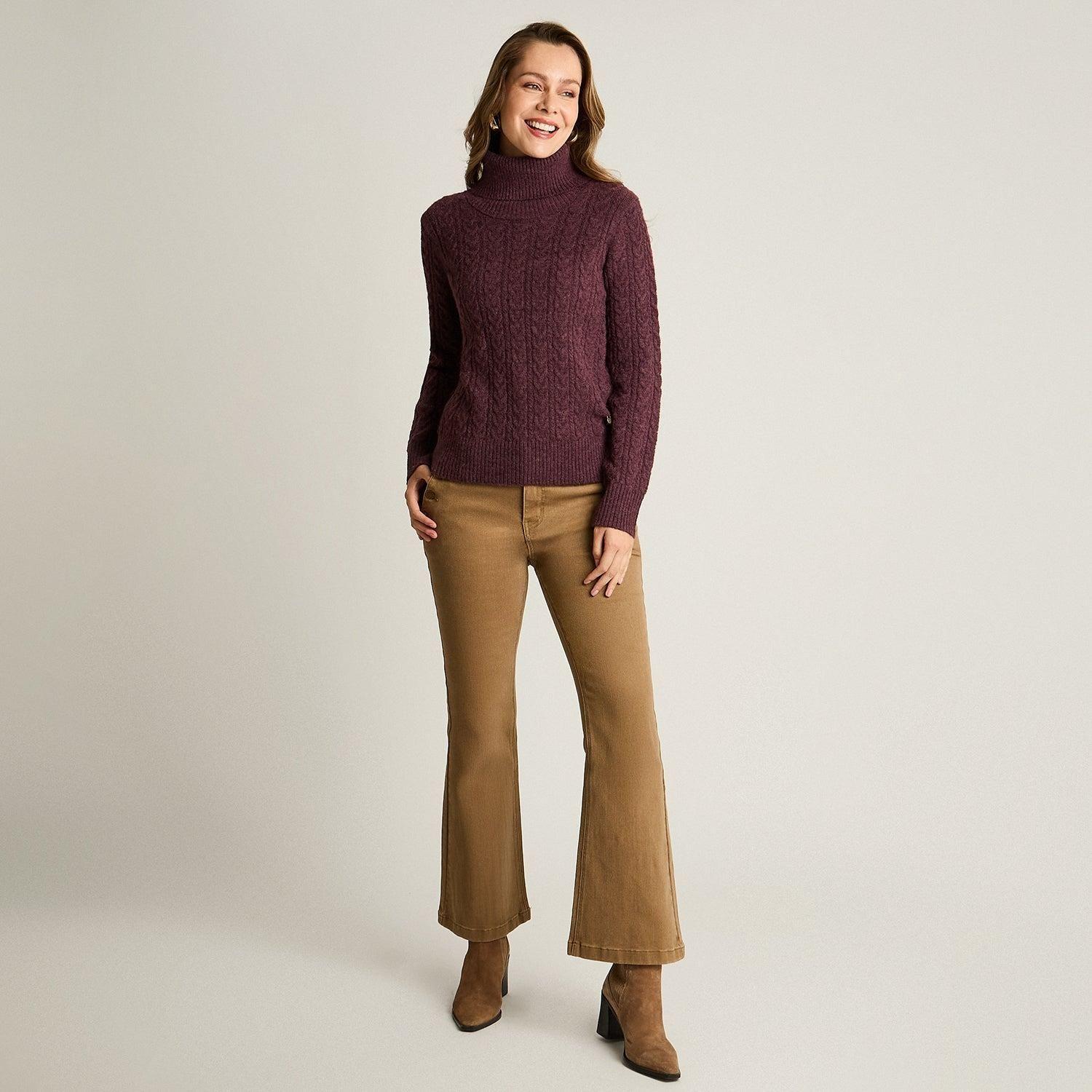 Sweater Burdeo con Cuello Alto y Trenzado Jaspeado en Tejido-3