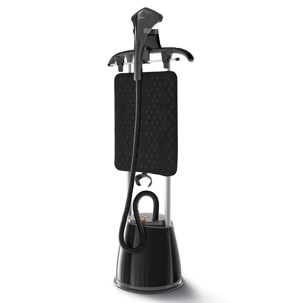 Vaporizador de prendas Oster® con tabla de soporte GCSTGS7050-1