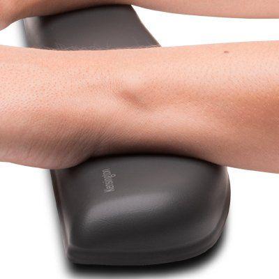 Apoya Muñecas ErgoSoft para Teclado Gaming Negro Kensington-3