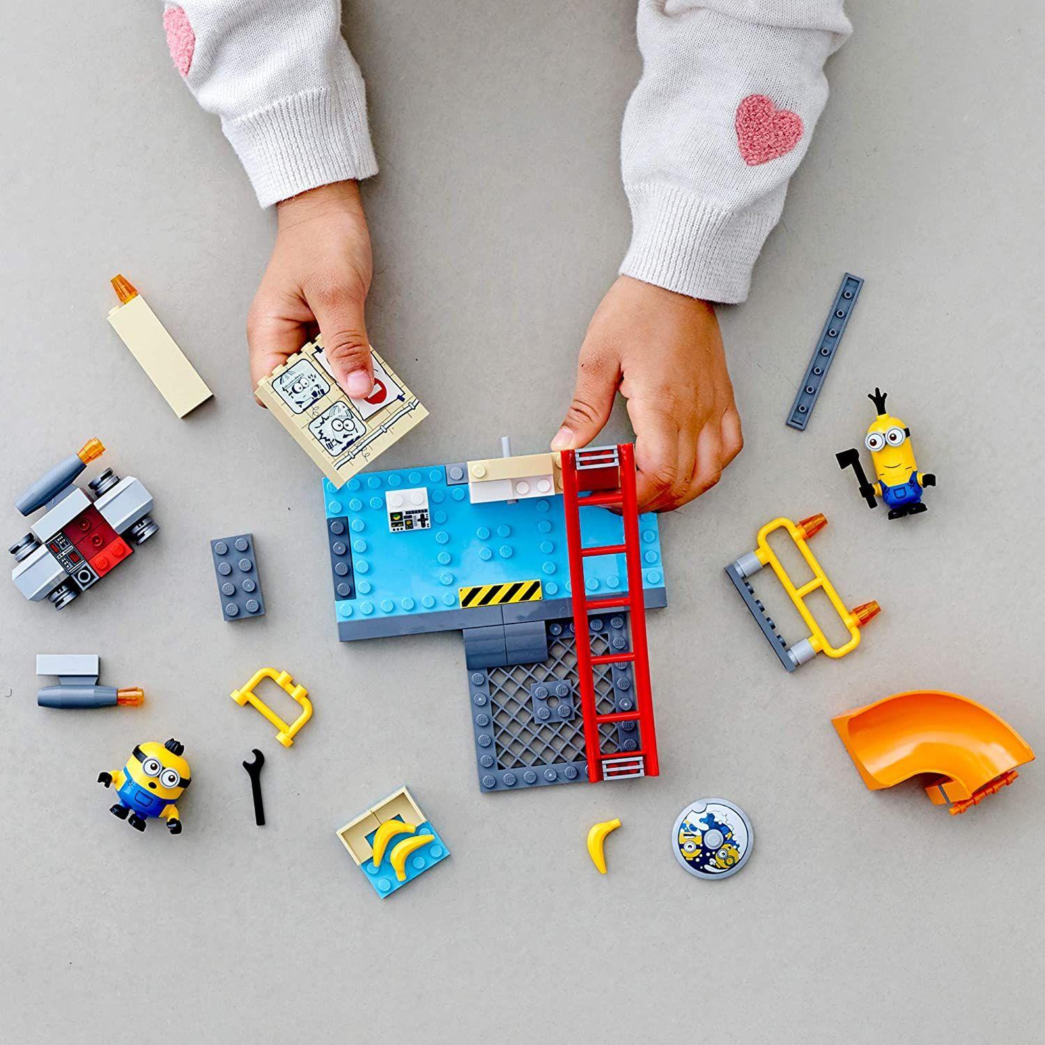 Juguete de construcción LEGO Minions: Minions in Gru's Lab-9