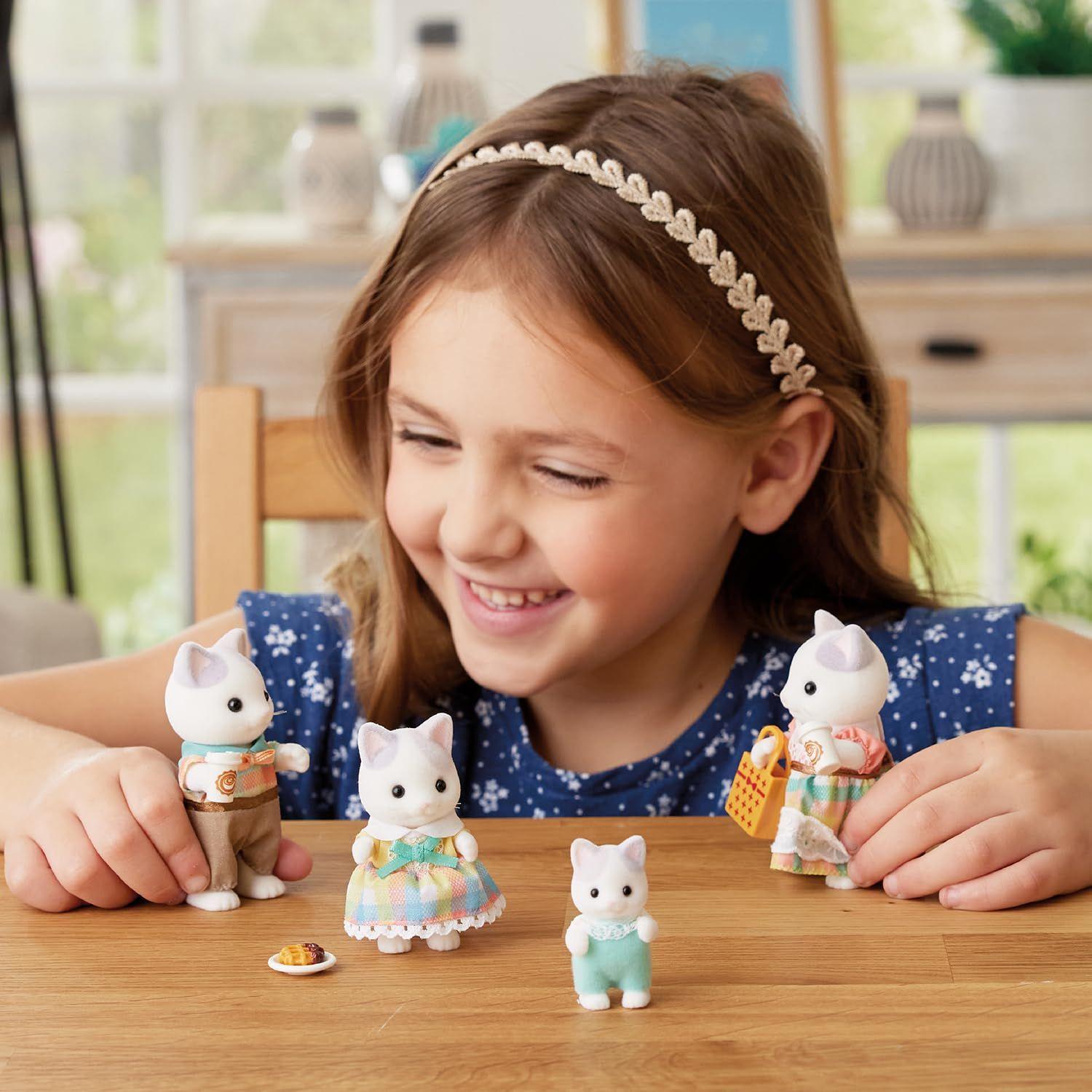 Figuras de muñecas coleccionables Calico Critters Latte Cat Family-3