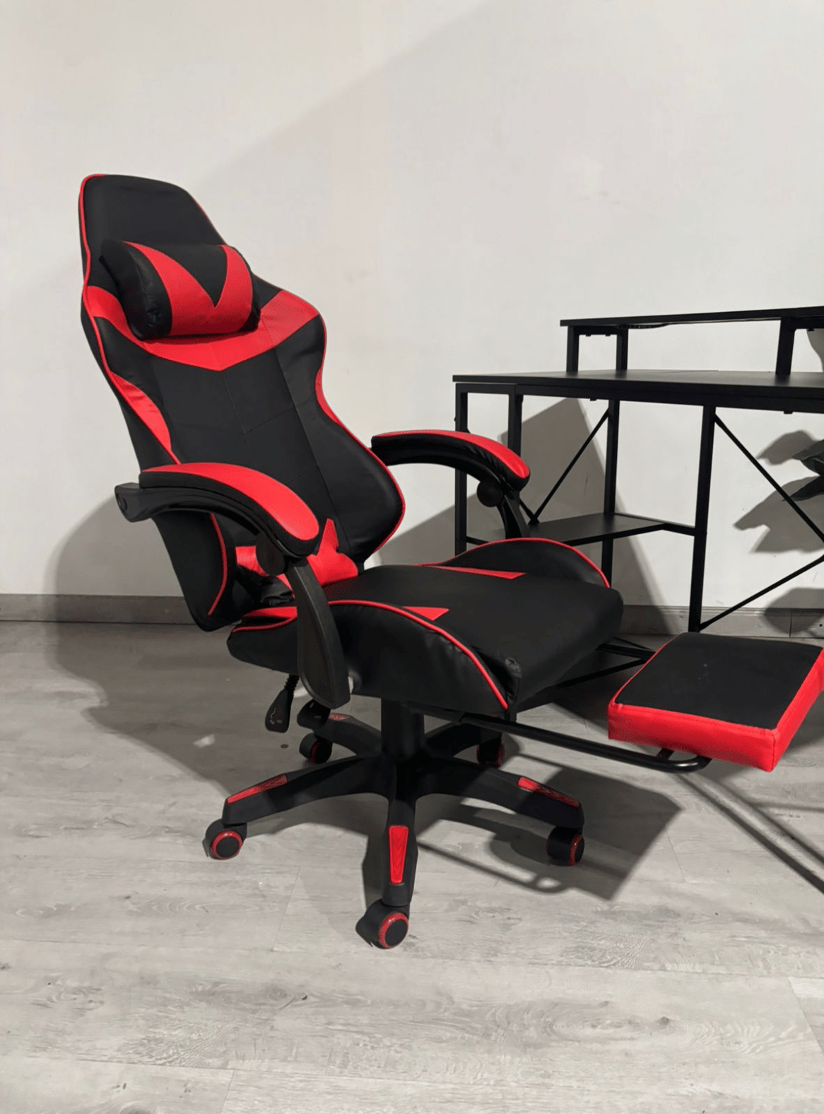 Silla Gamer Ergonomica con Reposapies Retractil y Altura Ajustable Redline-2