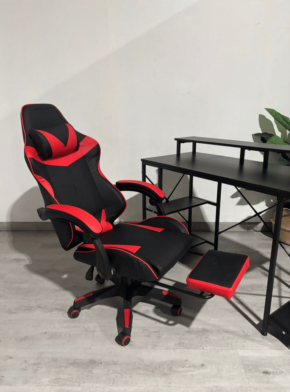 Silla Gamer Ergonomica con Reposapies Retractil y Altura Ajustable Redline-4