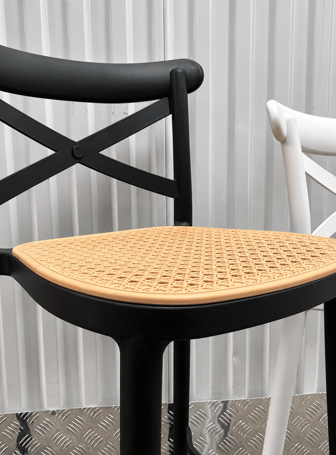 Taburete Negro de 75cm para Quincho Barra Terraza Estilo Ratán Arizona -4