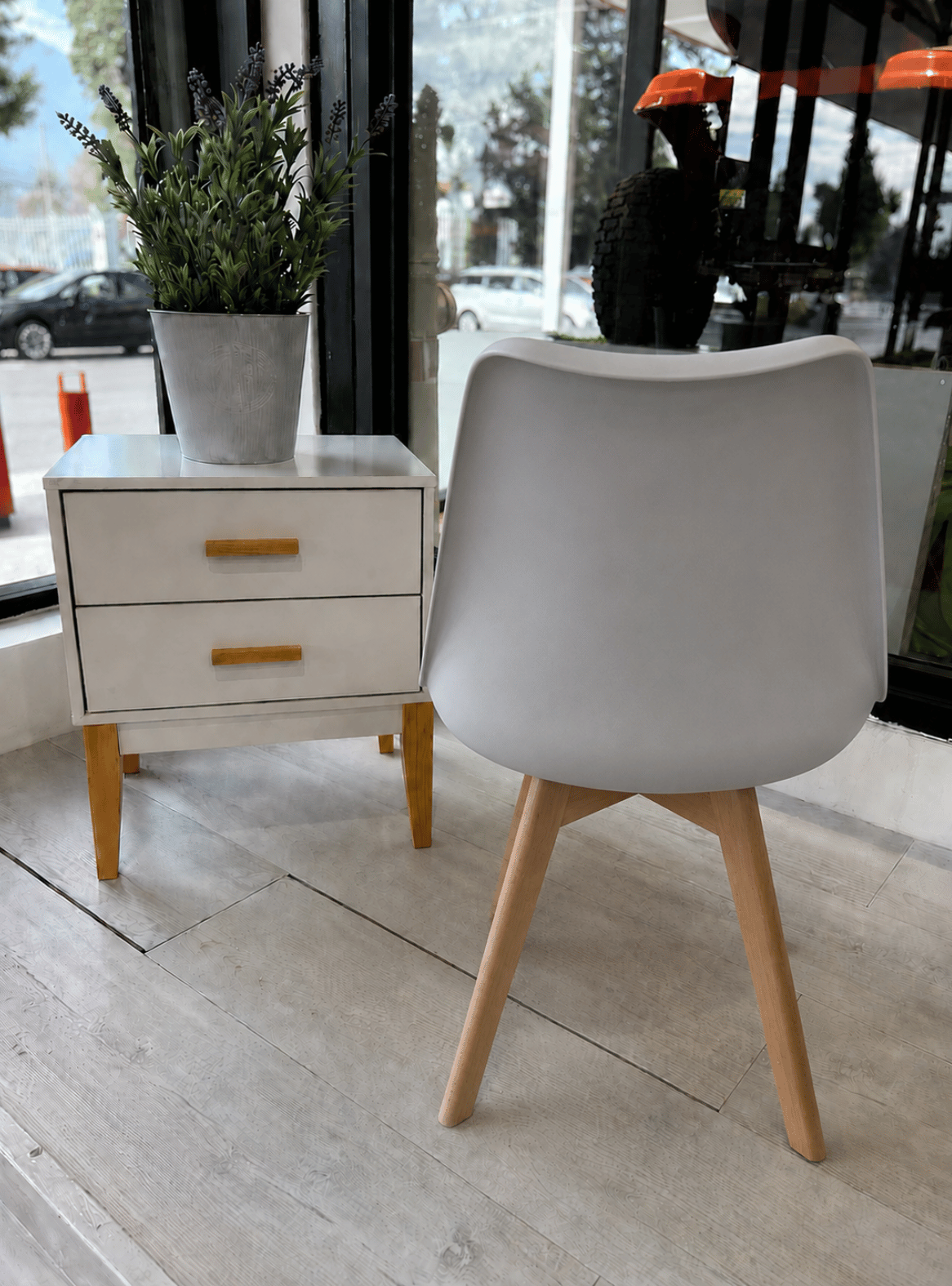 Silla de Comedor Tulip Acolchada con Patas de Madera-2