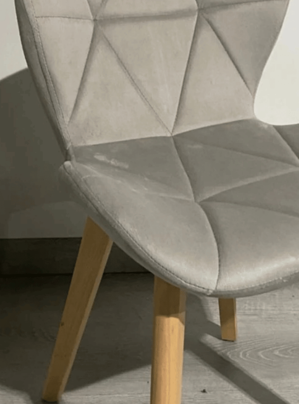 Pack 6 Sillas de Comedor Mariposa Tapizada en Felpa Terciopelo Nordico con patas de madera-5