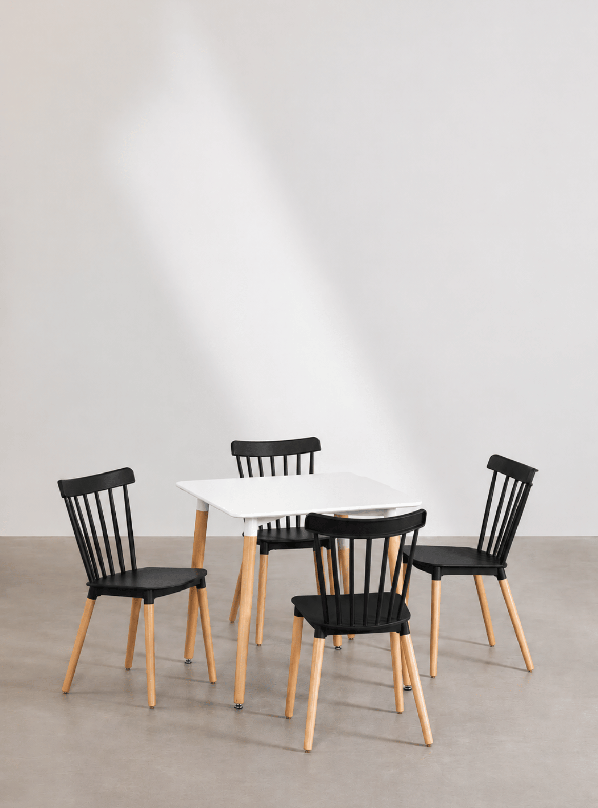 Silla de Comedor Windsor Nórdica de Polipropileno con Patas de Madera-1