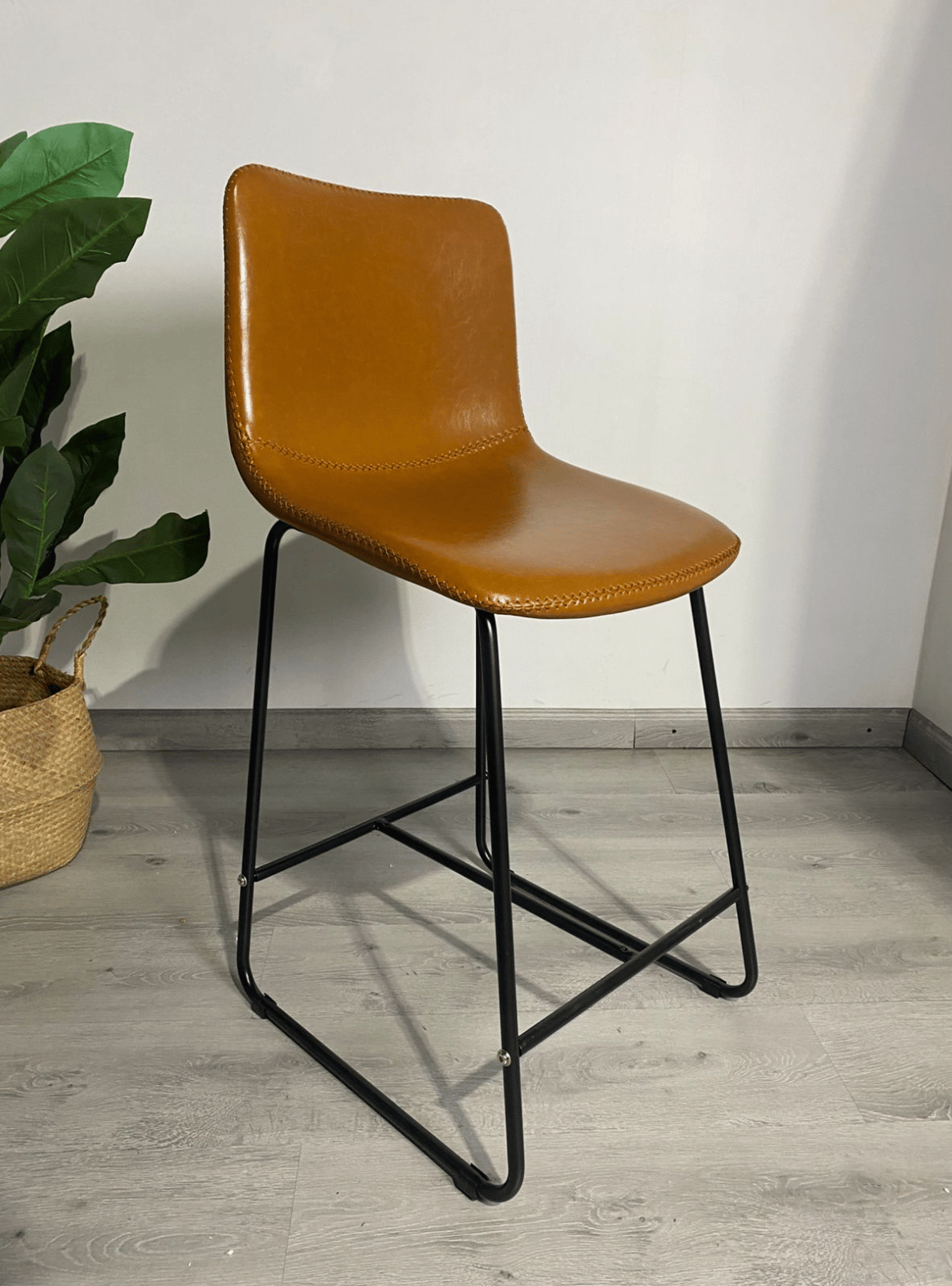 Taburete de Bar Industrial Cuero y Metal 65 cm Burgos-3