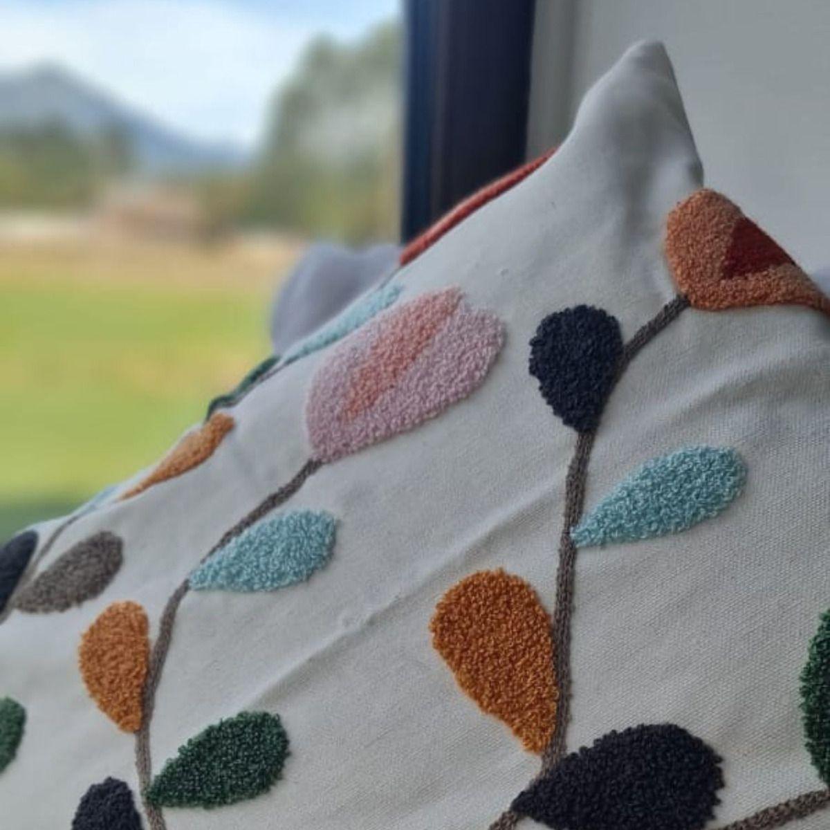 Funda Bordada Tulipan Rosa 45x42-3