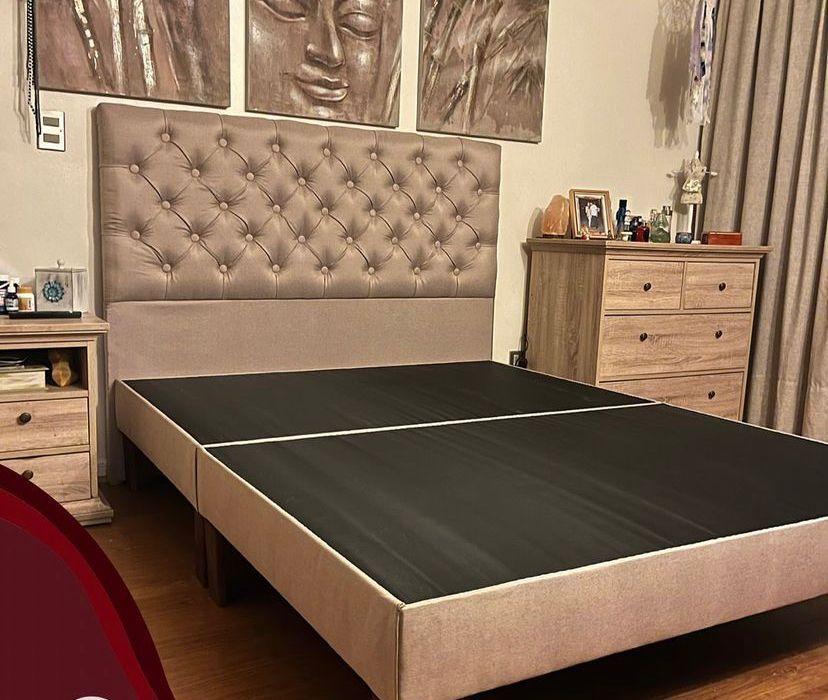 Cama 2 plazas  Beige, lino, Respaldo Capitoné a piso, grosor 20 cm-1