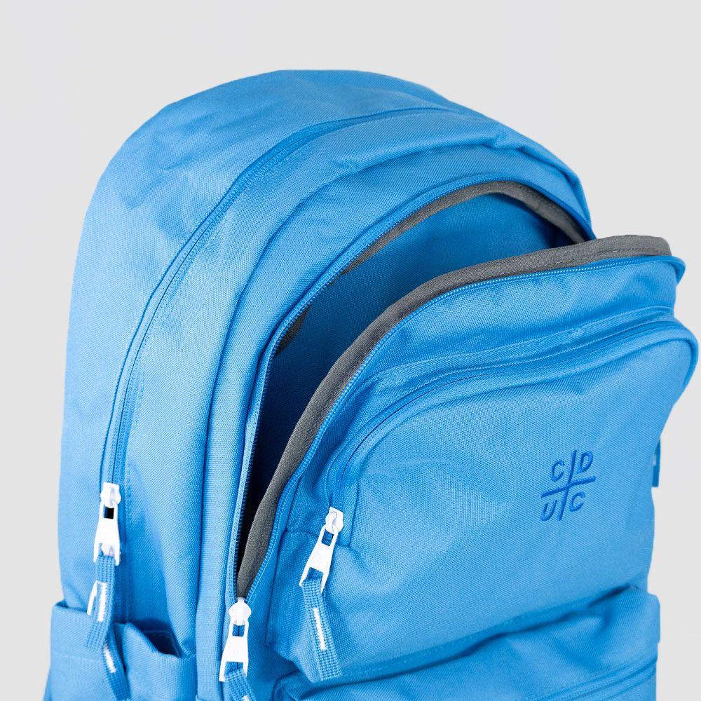 MOCHILA POCKETS ULTRA U CATOLICA FANATIKOS MOOSE-3