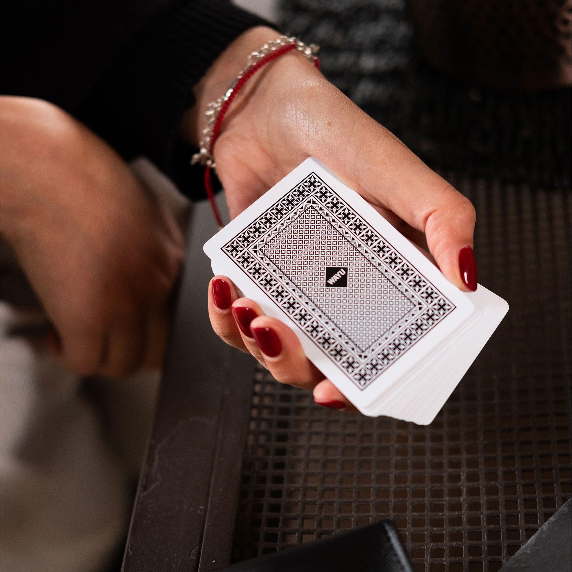 Juego De Naipes Estuche PU Wayu-4