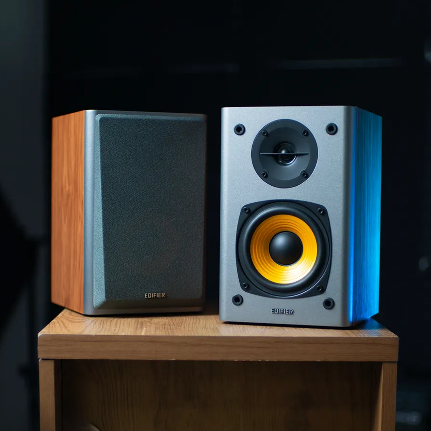 Parlante Portátil Edifier 24 Watt Marrón-5