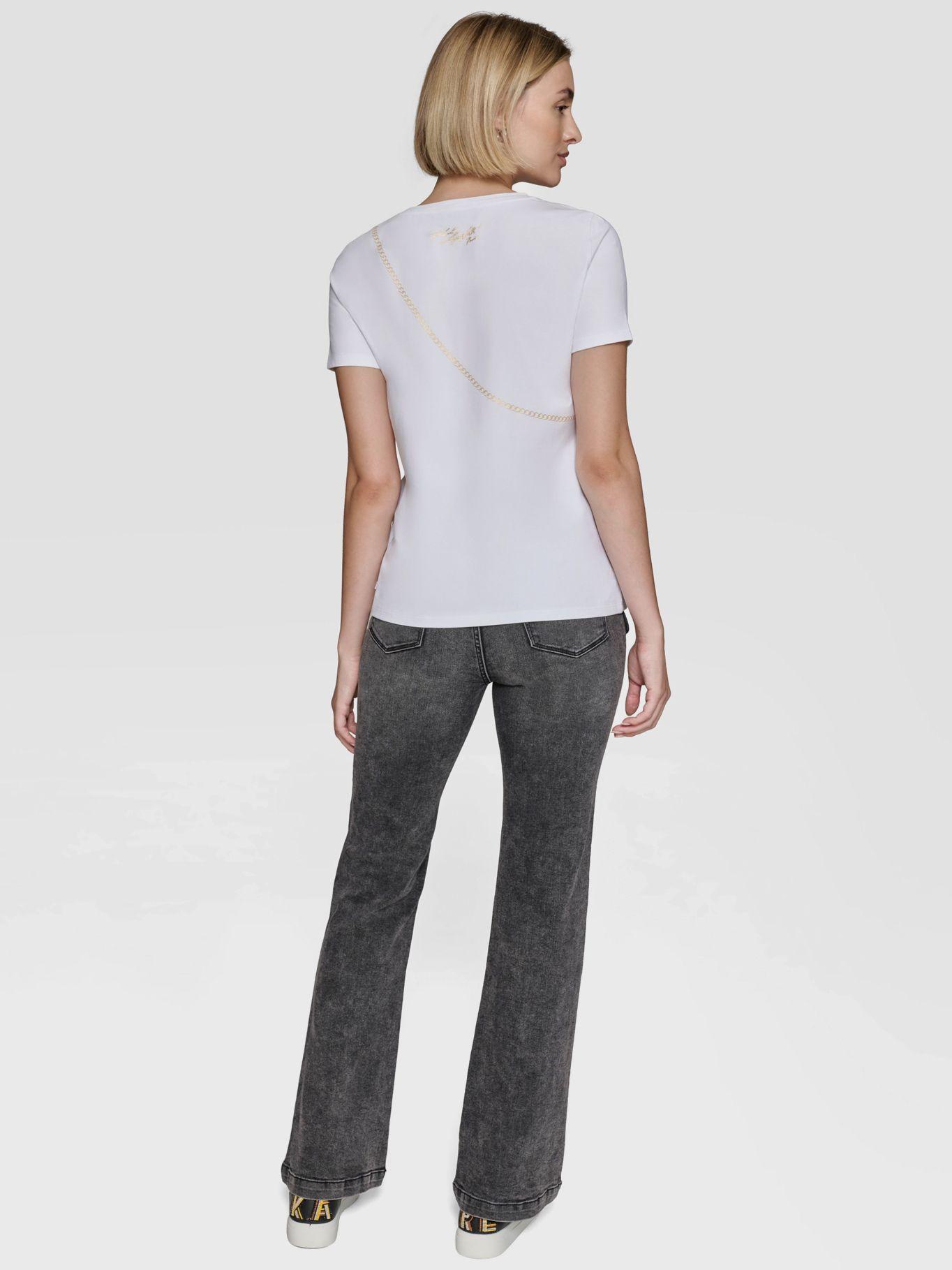 Polera con diseño de cartera cruzada-3