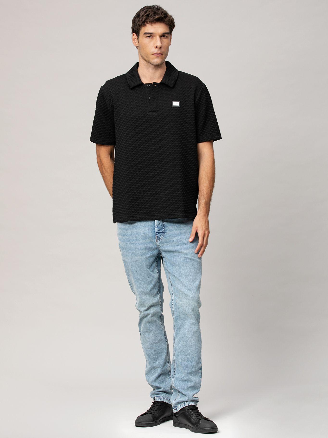 Polo de jacquard con diseño triangular Negro Karl-1