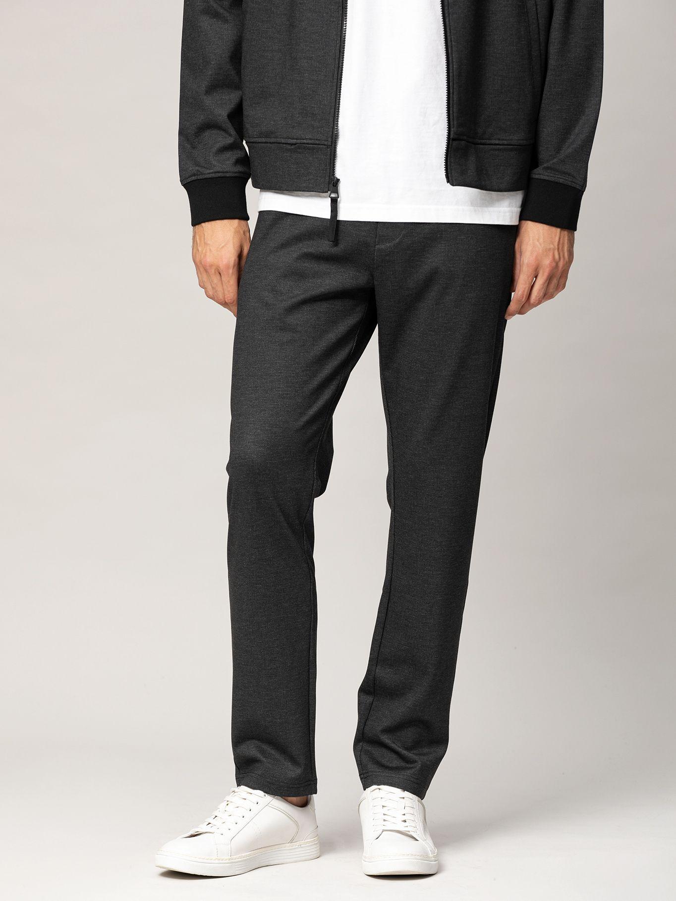 Pantalón de felpa texturizada y logo Negro Karl Lagerfeld-1