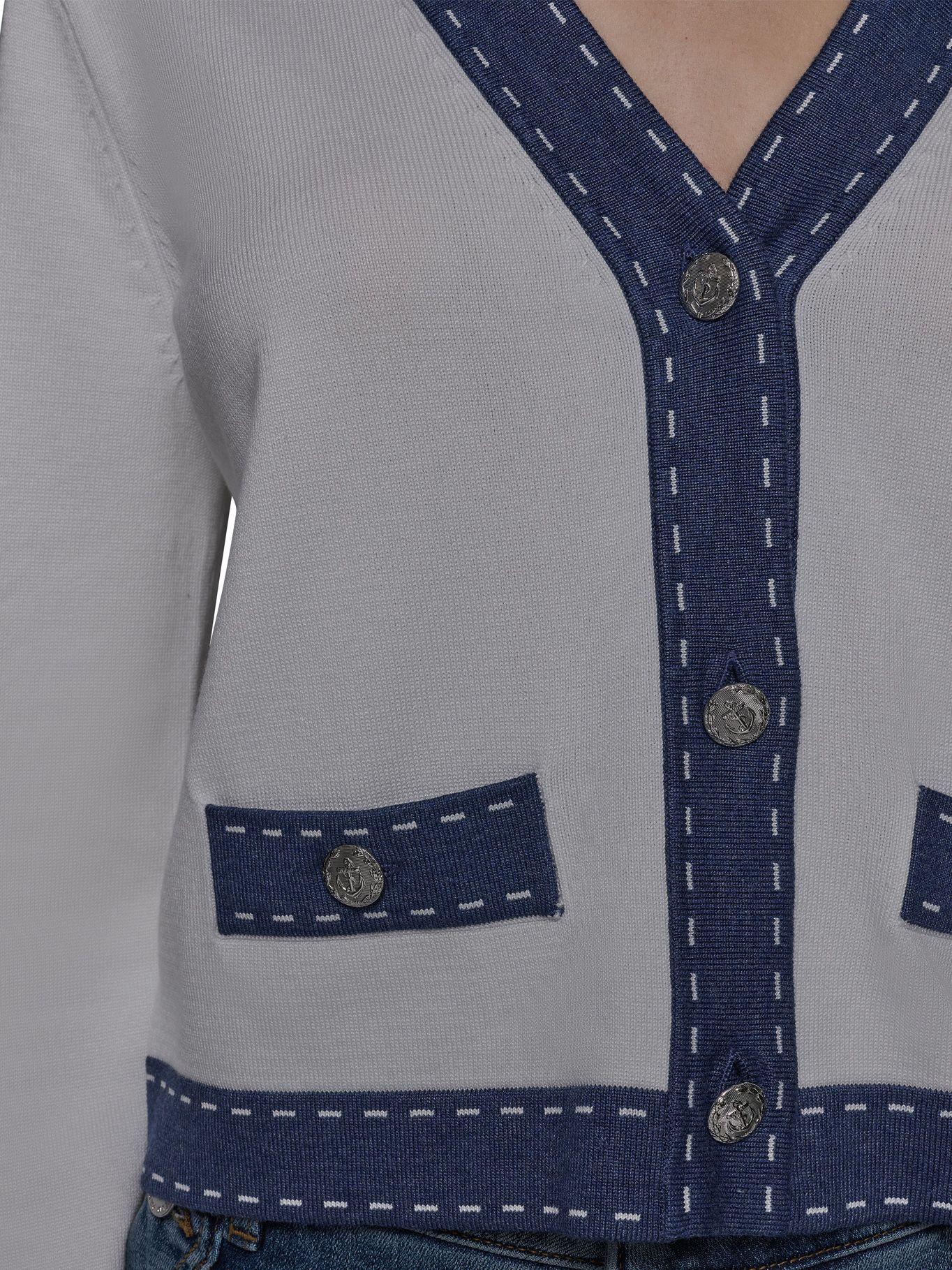 Sweater con escote en V Gris Karl Lagerfeld-4