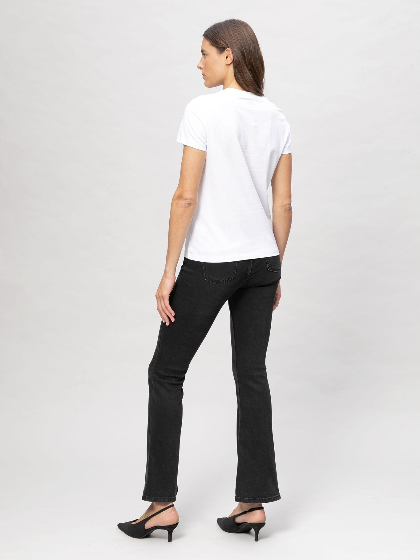 Polera con gráfico texturizado de Choupette Blanco-2