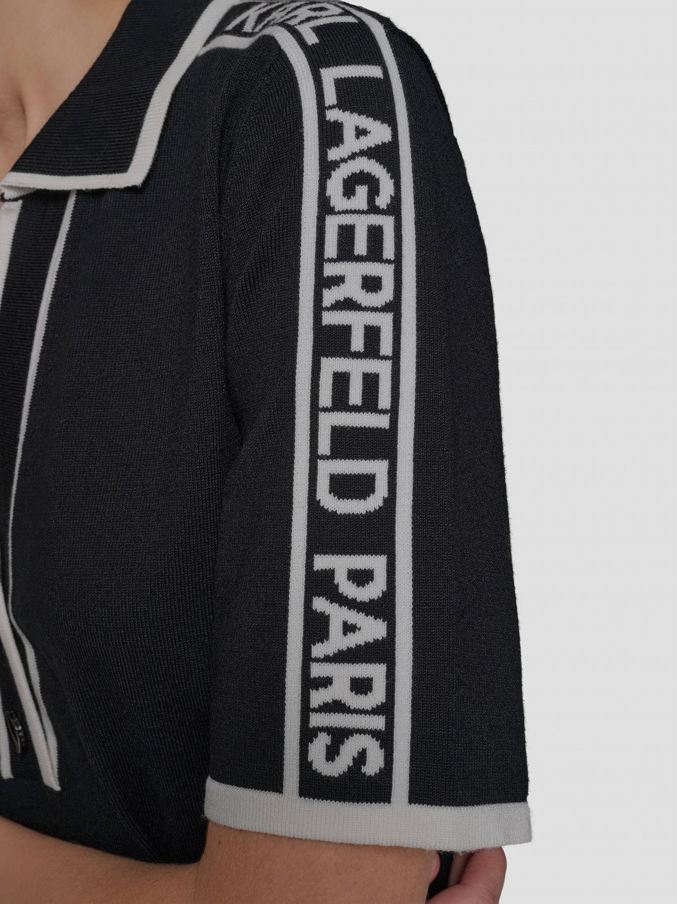 Sweater tipo polo con logotipo-5