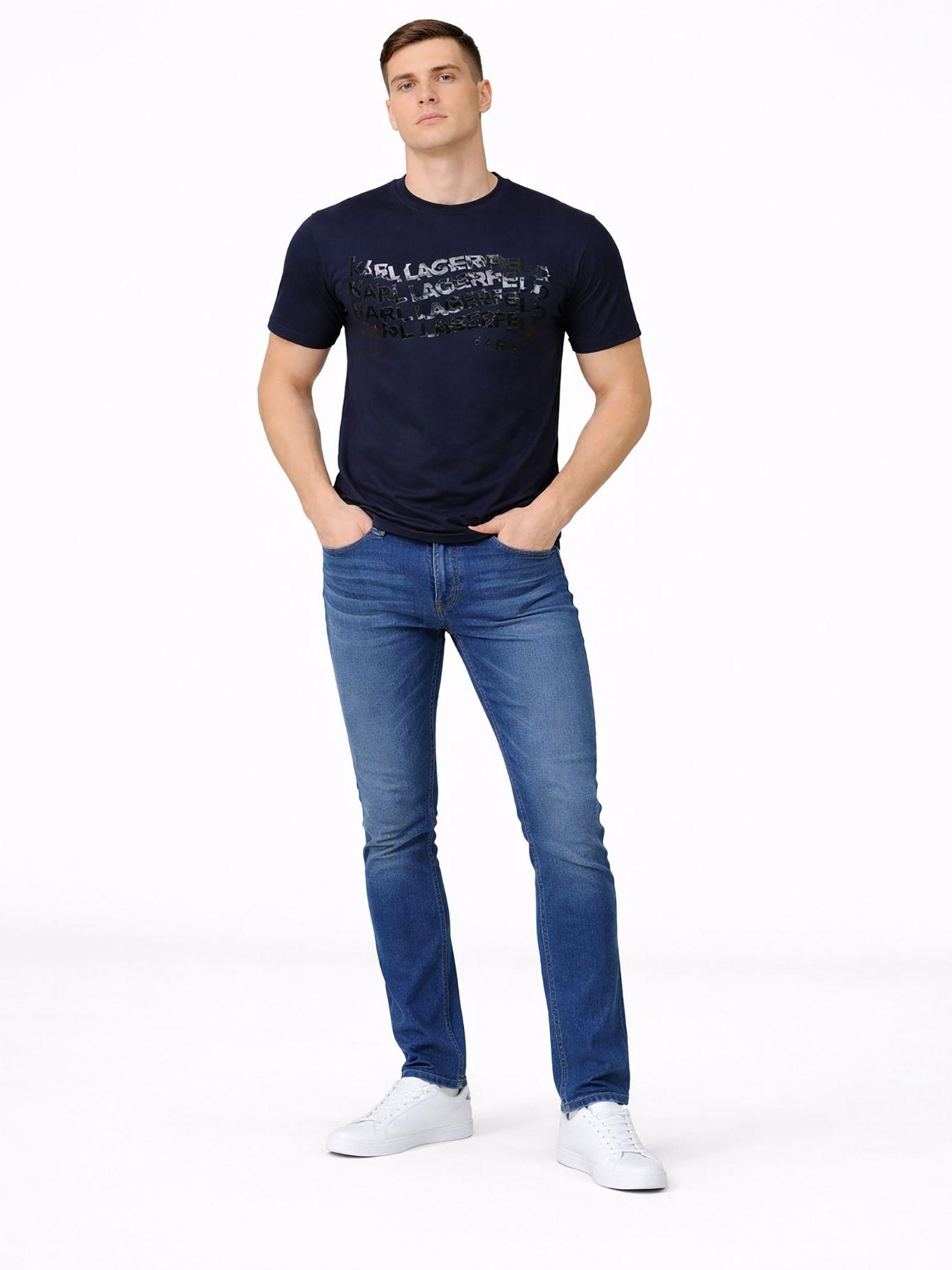 Polera estampado gráfico logo en efecto ola Negro-0