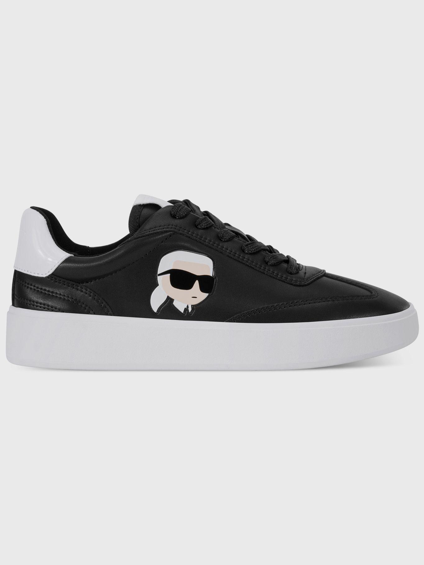 Zapatillas con cordones - Sumava Negra-3