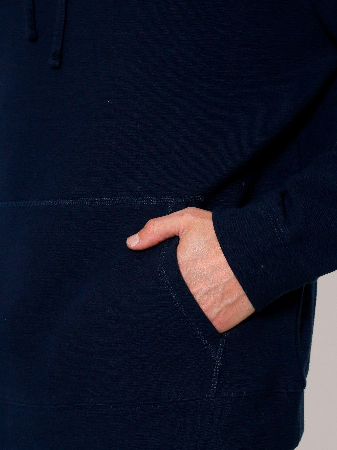 Polerón con firma de KARL-5