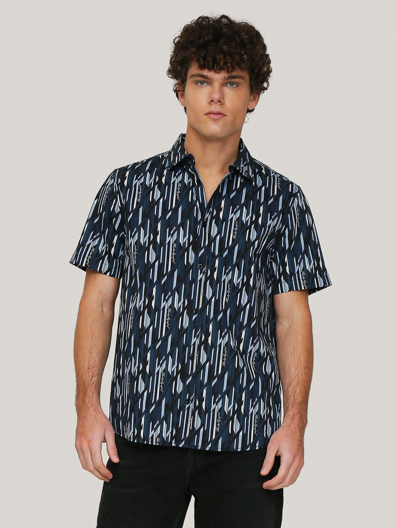 Camisa con estampado geométrico-0