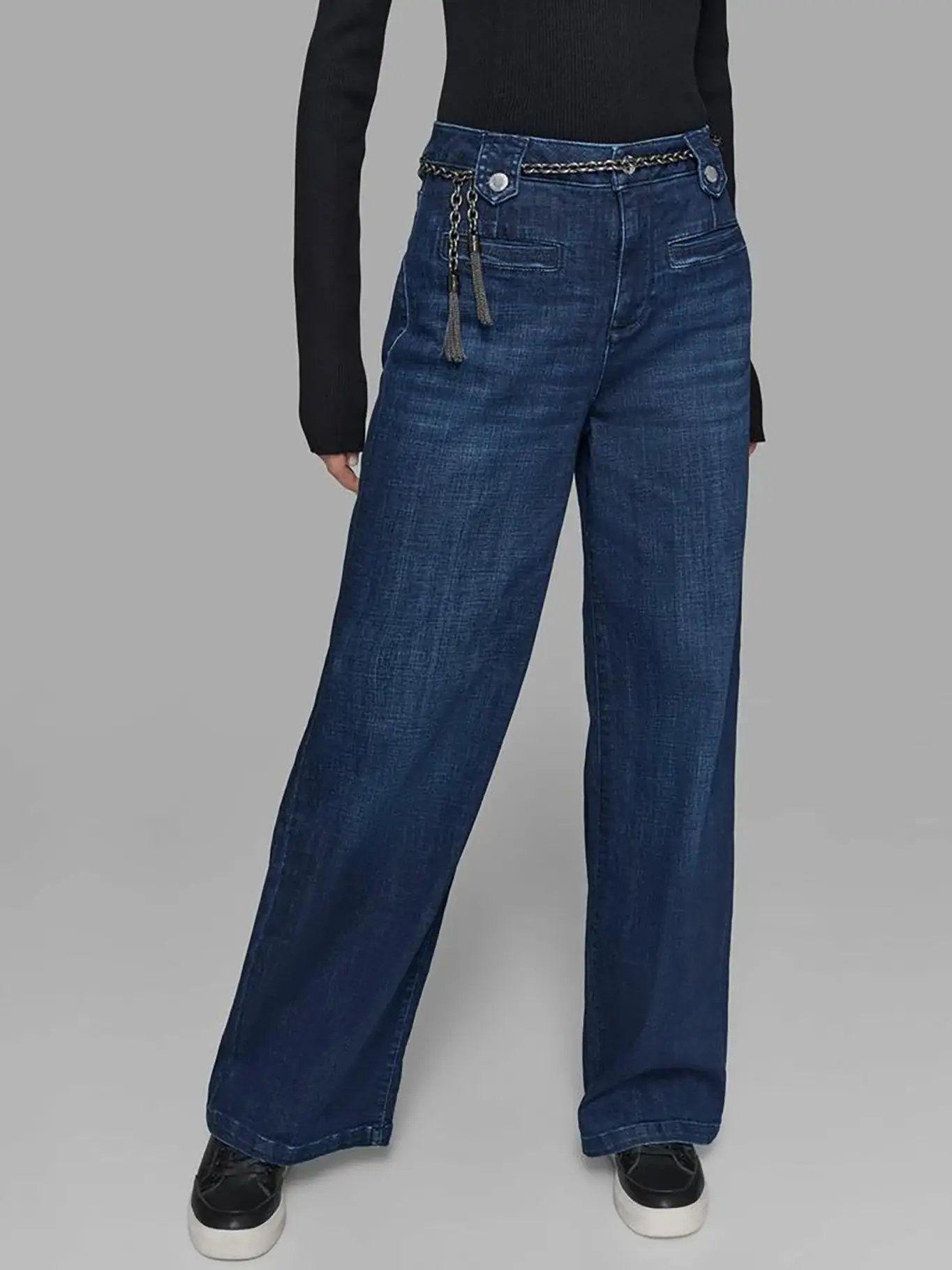 Jeans rectos acampanados con cinturón de cadena Azul-0