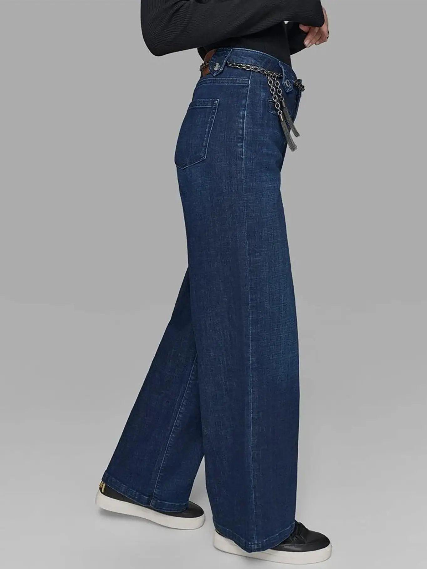 Jeans rectos acampanados con cinturón de cadena Azul-4