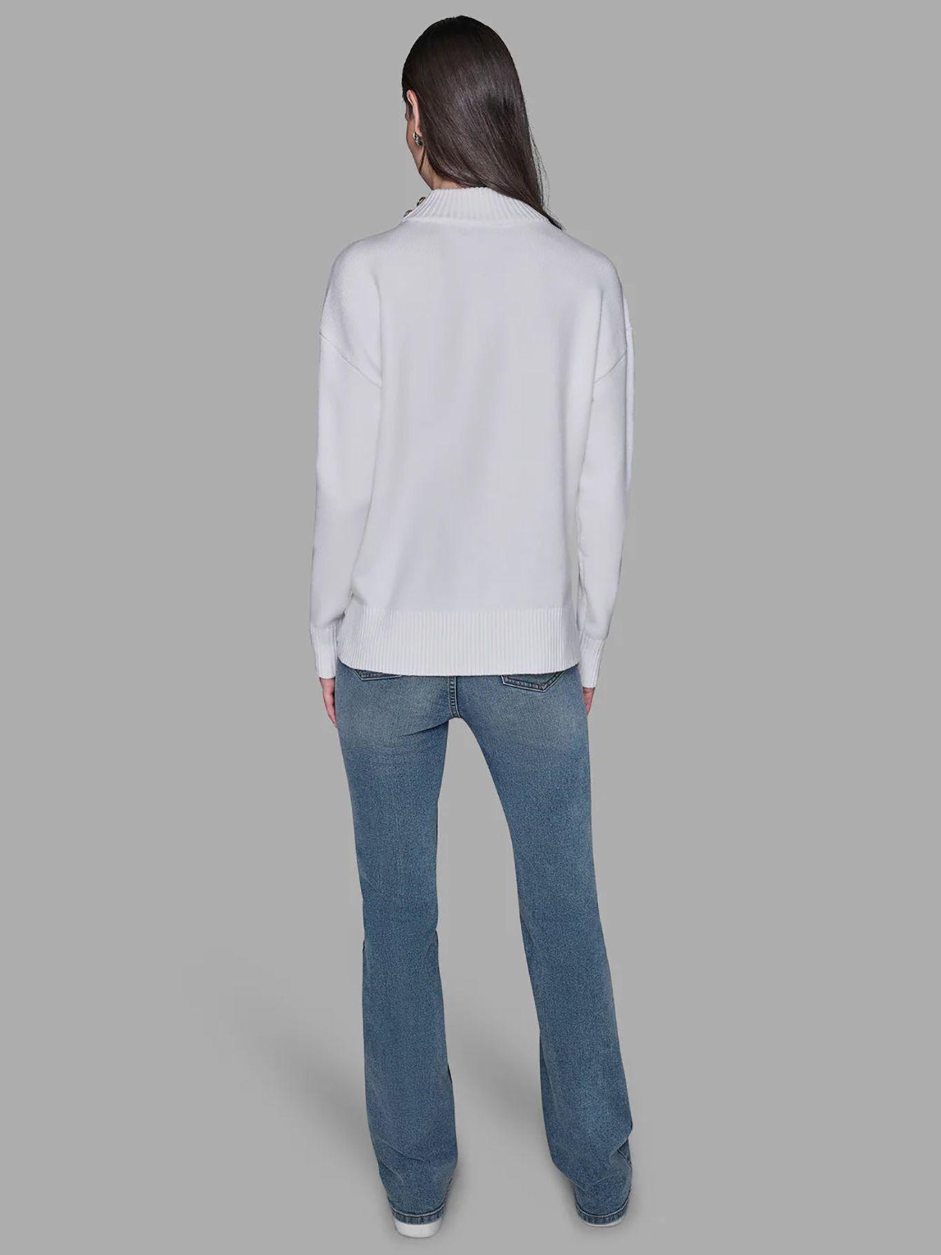 Sweater cuello alto parche distintivos  Negro-2