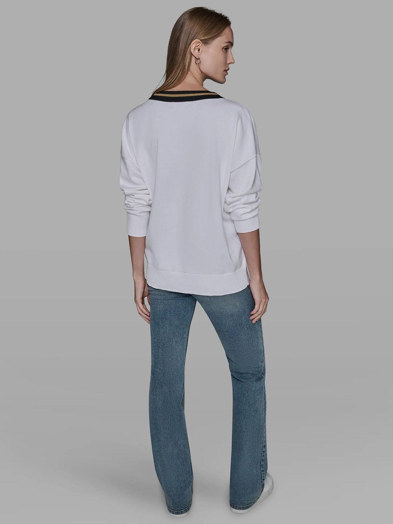 Sweater parches distintivos Choupette y Torre Blanco-2