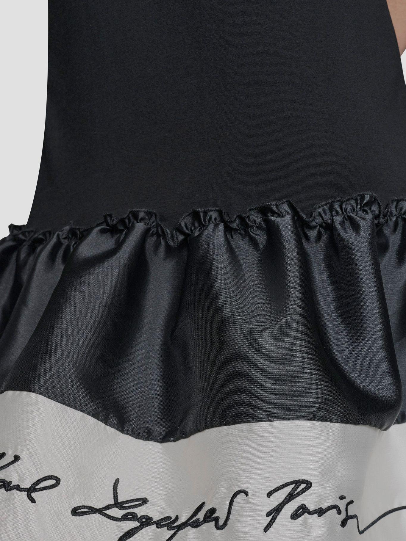 Vestido con diseño de volantes Negro-5