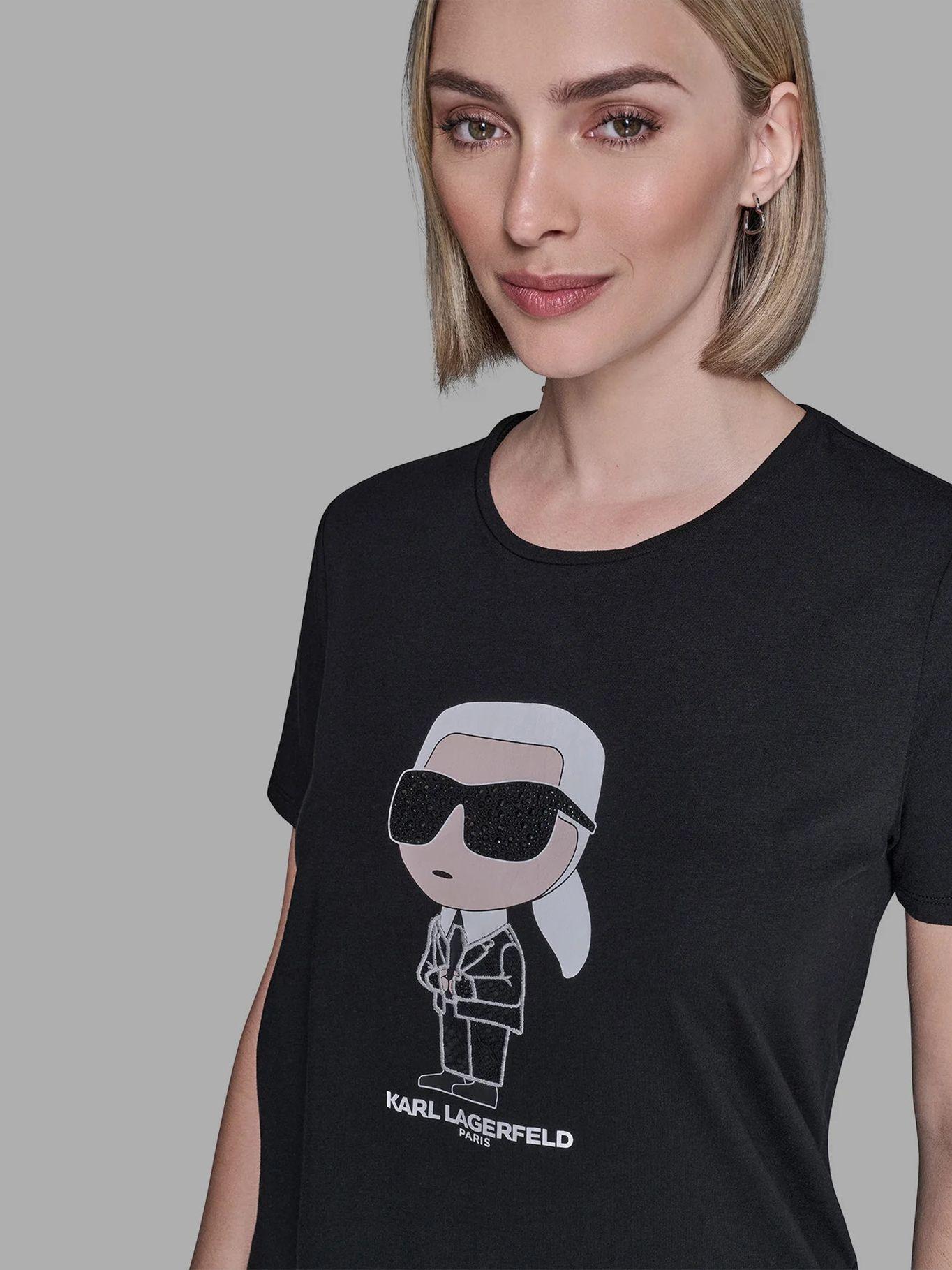 Polera manga corta gráfico estampado  Negro-4