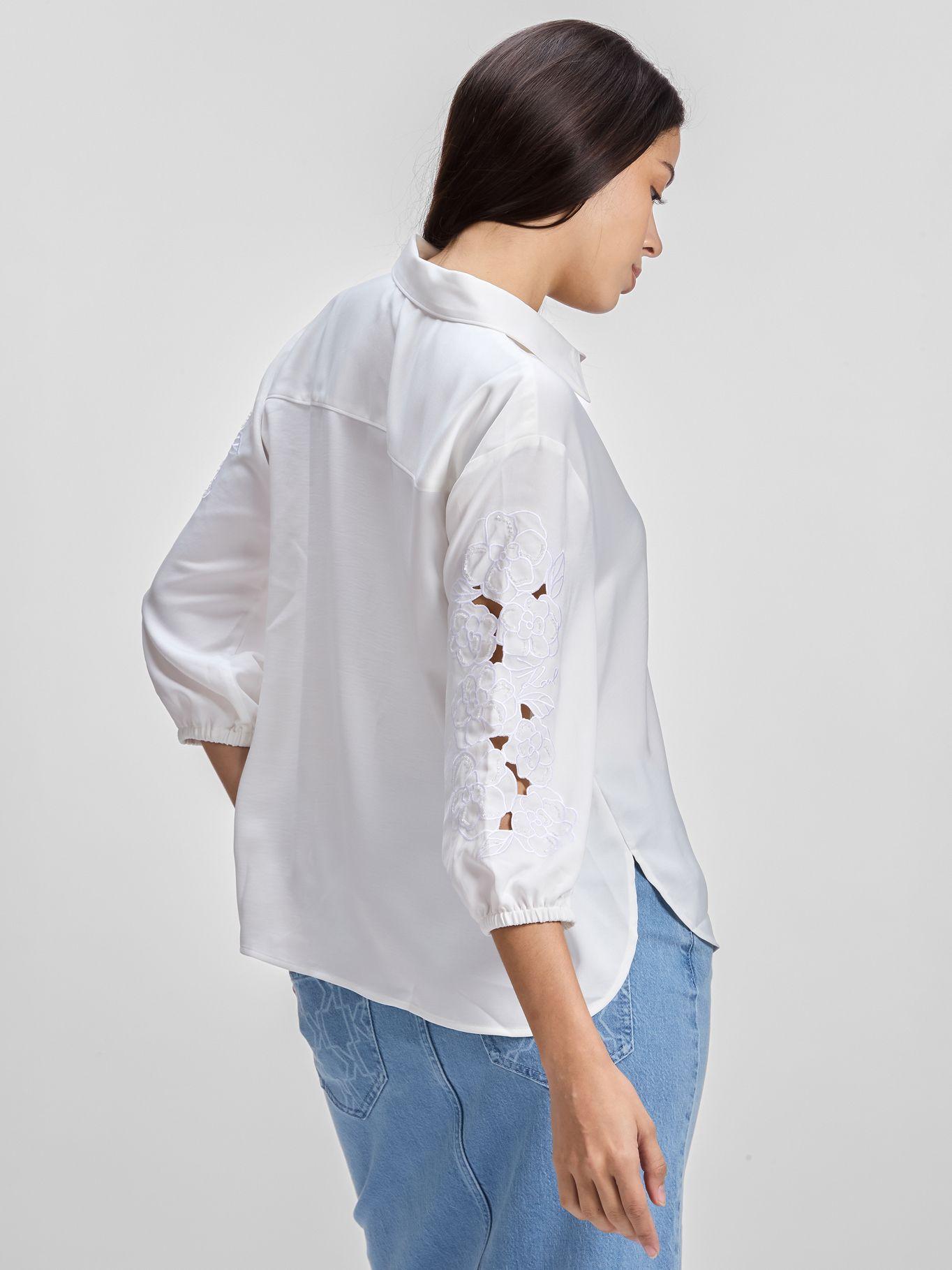 Blusa con mangas caladas floral Negro Karl Lagerfeld-2