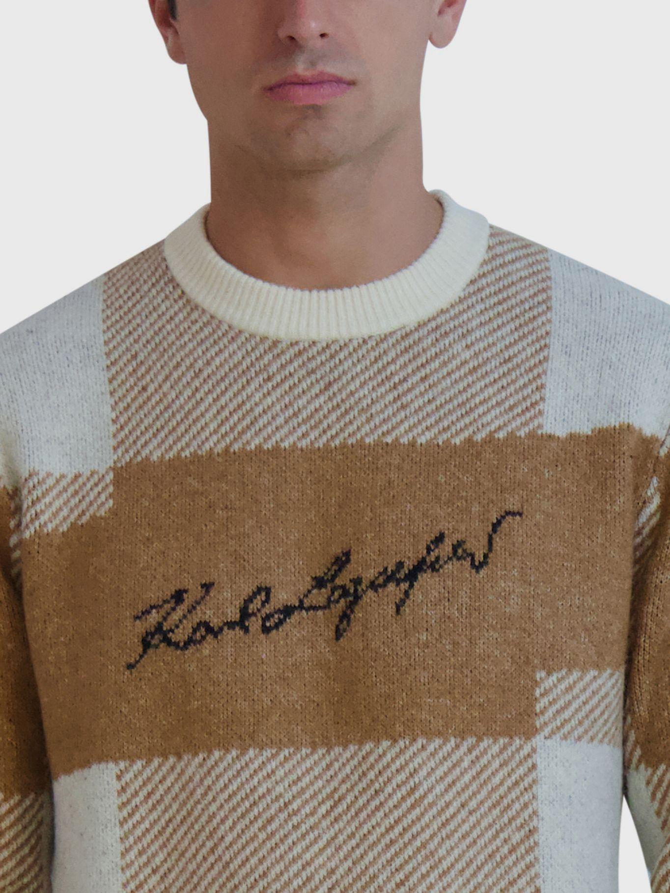 Sweater cuadros grandes con la firma de KARL-4