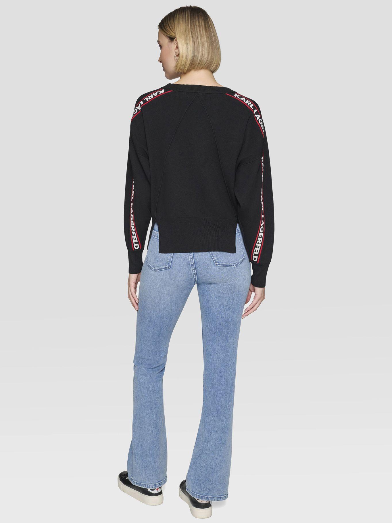 Sweater pullover con logo en las mangas-3
