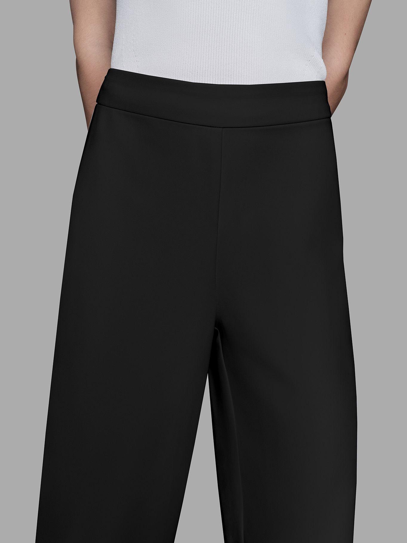 Pantalón detalle bordado floral Negro Karl Lagerfeld-4