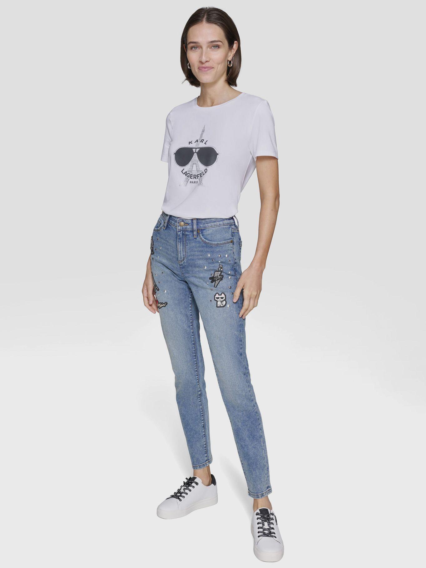 Jeans con parches distintivos-1