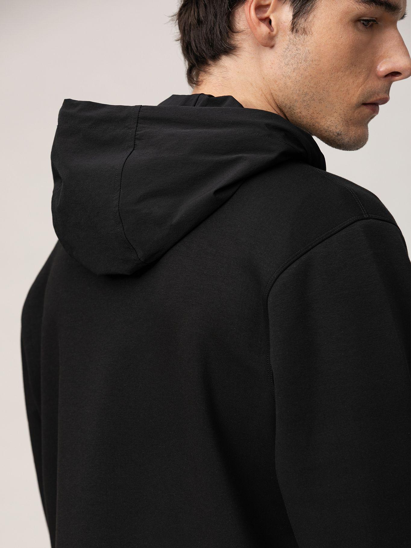 Chaqueta bomber con gorro de nailon Negro Karl-3