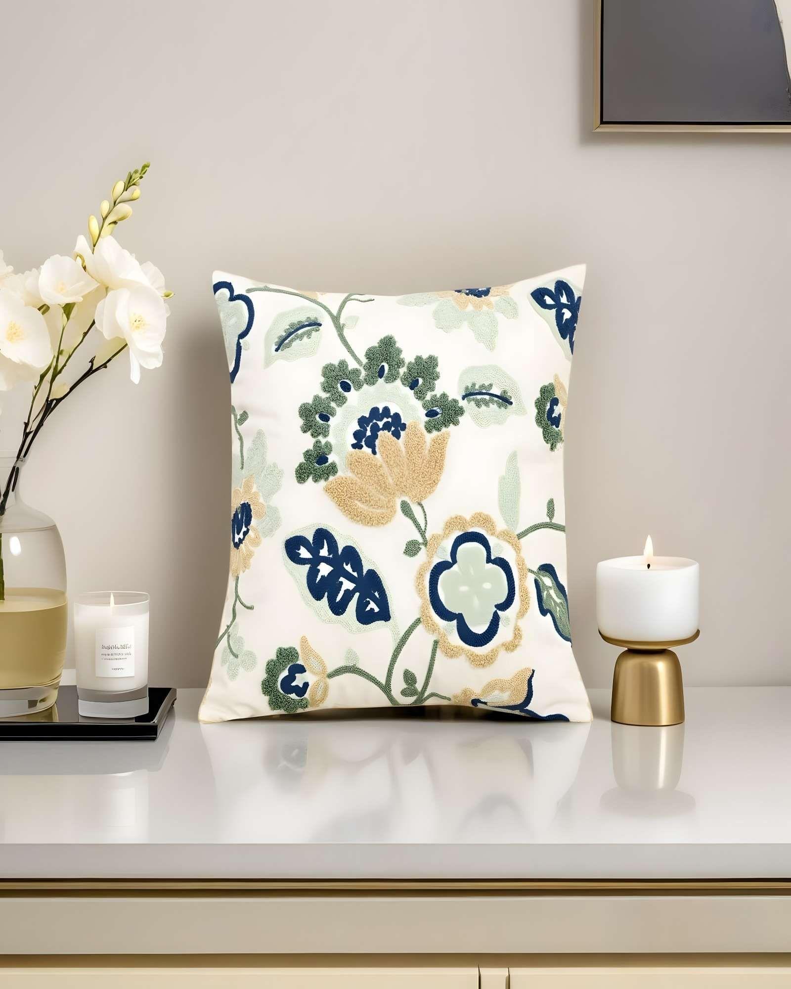 SET DE 4 FUNDAS DE COJIN BORDADAS 45X45CM BLANCO 12-2